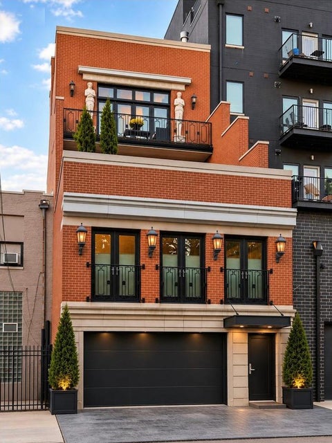 Photo of 2232 N Janssen Avenue, Chicago, IL 60614 (MLS # 12776981)