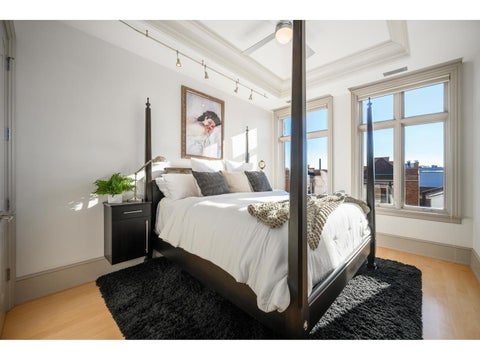Tiny photo for 2232 N Janssen Avenue, Chicago, IL 60614 (MLS # 12776981)