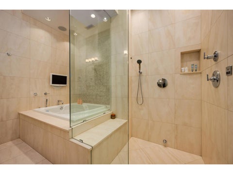 Tiny photo for 2232 N Janssen Avenue, Chicago, IL 60614 (MLS # 12776981)