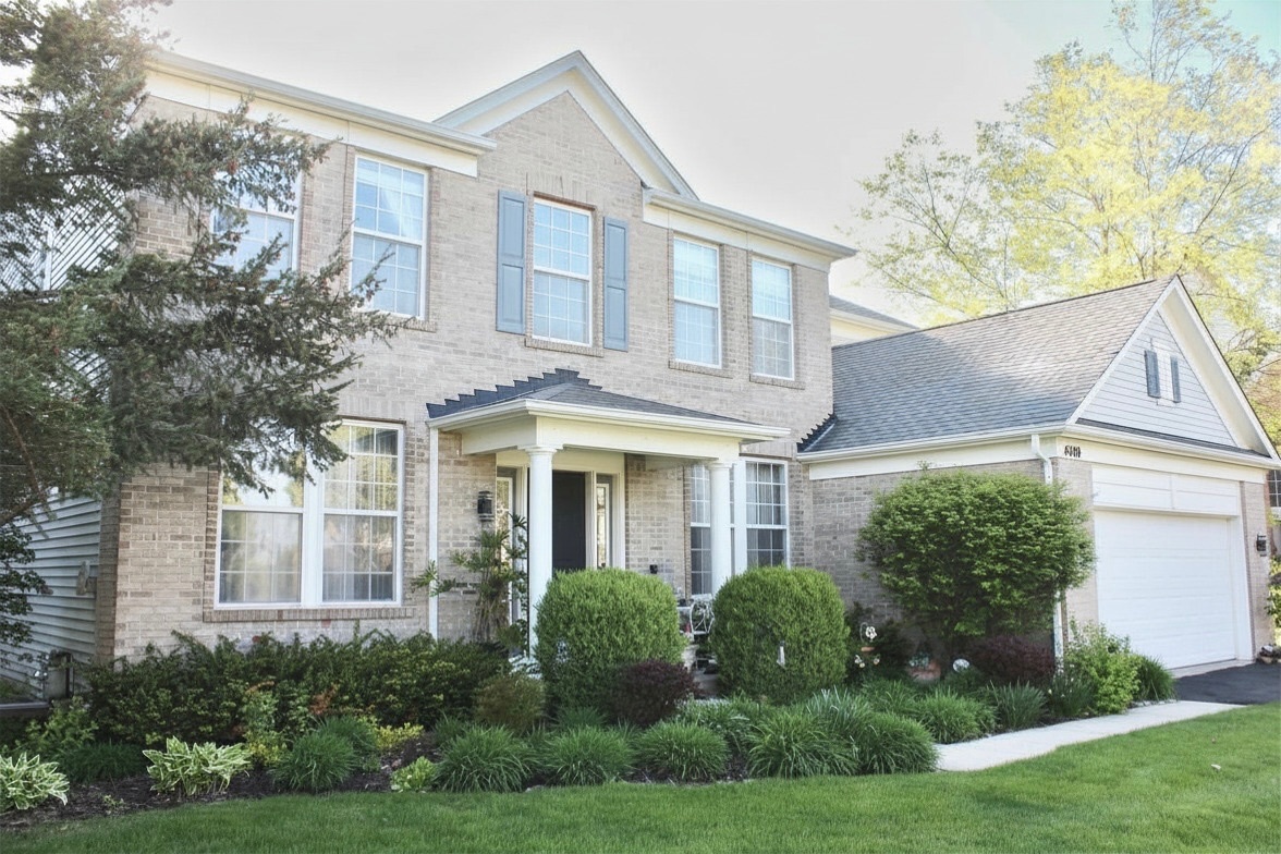 Properties 1 4740 Whitehall Court