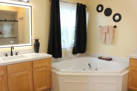 Tiny photo for 4740 Whitehall Court, Algonquin, IL 60102 (MLS # 12638539)