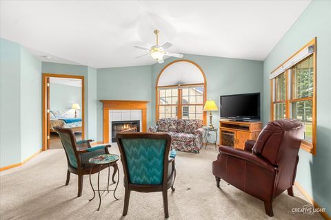 Tiny photo for 840 Havenshire Road, Naperville, IL 60565 (MLS # 12627068)