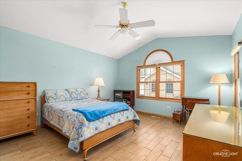 Tiny photo for 840 Havenshire Road, Naperville, IL 60565 (MLS # 12627068)