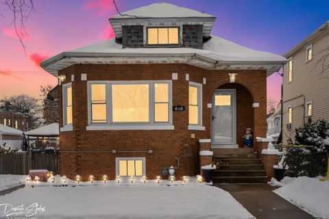 816 S 14th Avenue Maywood IL 60153