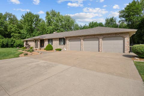 Tiny photo for 21223 52nd Avenue N, Port Byron, IL 61275 (MLS # 12741307)