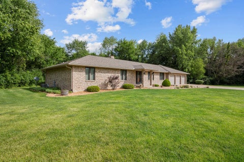 Tiny photo for 21223 52nd Avenue N, Port Byron, IL 61275 (MLS # 12741307)