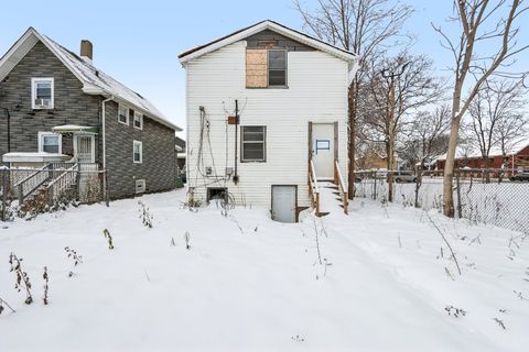 Tiny photo for 611 S 13th Avenue, Maywood, IL 60153 (MLS # 12527265)