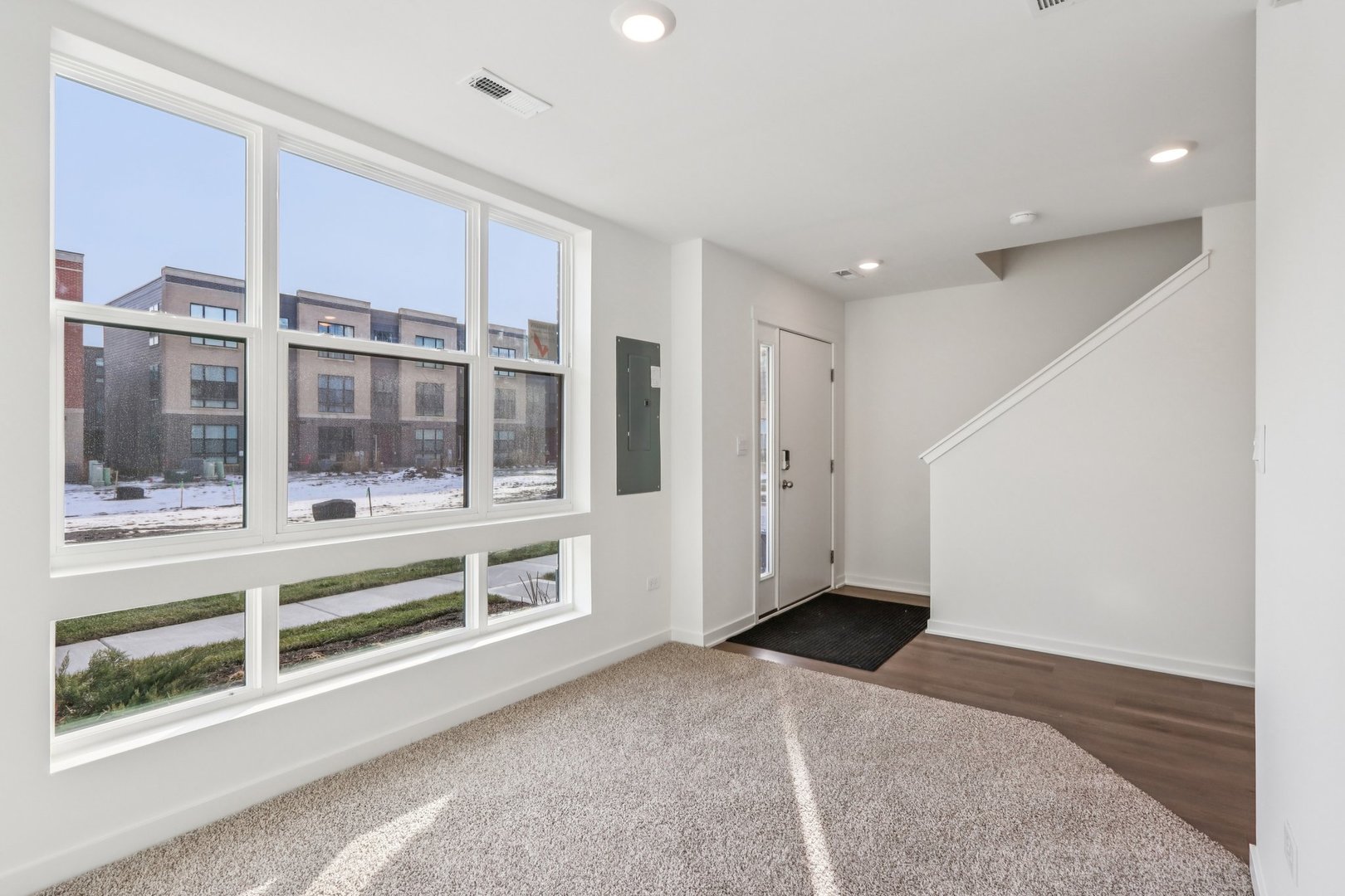 385 Summit Circle