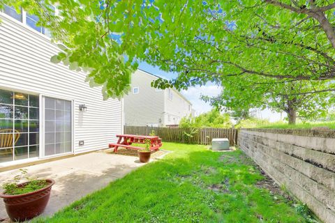 Tiny photo for 931 E Savannah Drive, Romeoville, IL 60446 (MLS # 12690138)