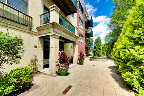 Tiny photo for 1107 Greenleaf Avenue #3G, Wilmette, IL 60091 (MLS # 12692443)