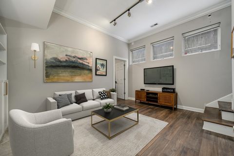 Tiny photo for 1412 N Hoyne Avenue #1C, Chicago, IL 60622 (MLS # 12613808)