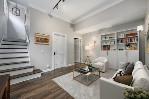 Tiny photo for 1412 N Hoyne Avenue #1C, Chicago, IL 60622 (MLS # 12613808)