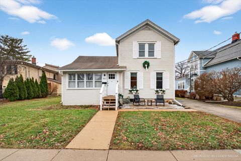 Photo of 422 Hamilton Street, Geneva, IL 60134 (MLS # 12544335)