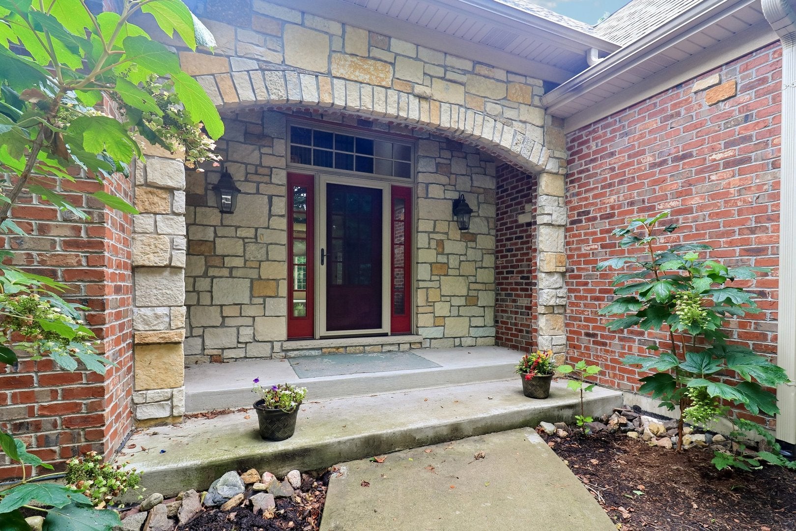 20102 Oakwood Drive