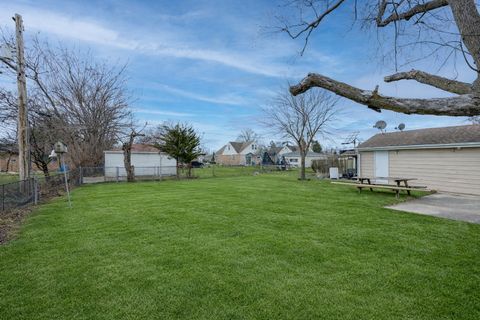 Tiny photo for 327 Morse Drive, Northlake, IL 60164 (MLS # 12601039)
