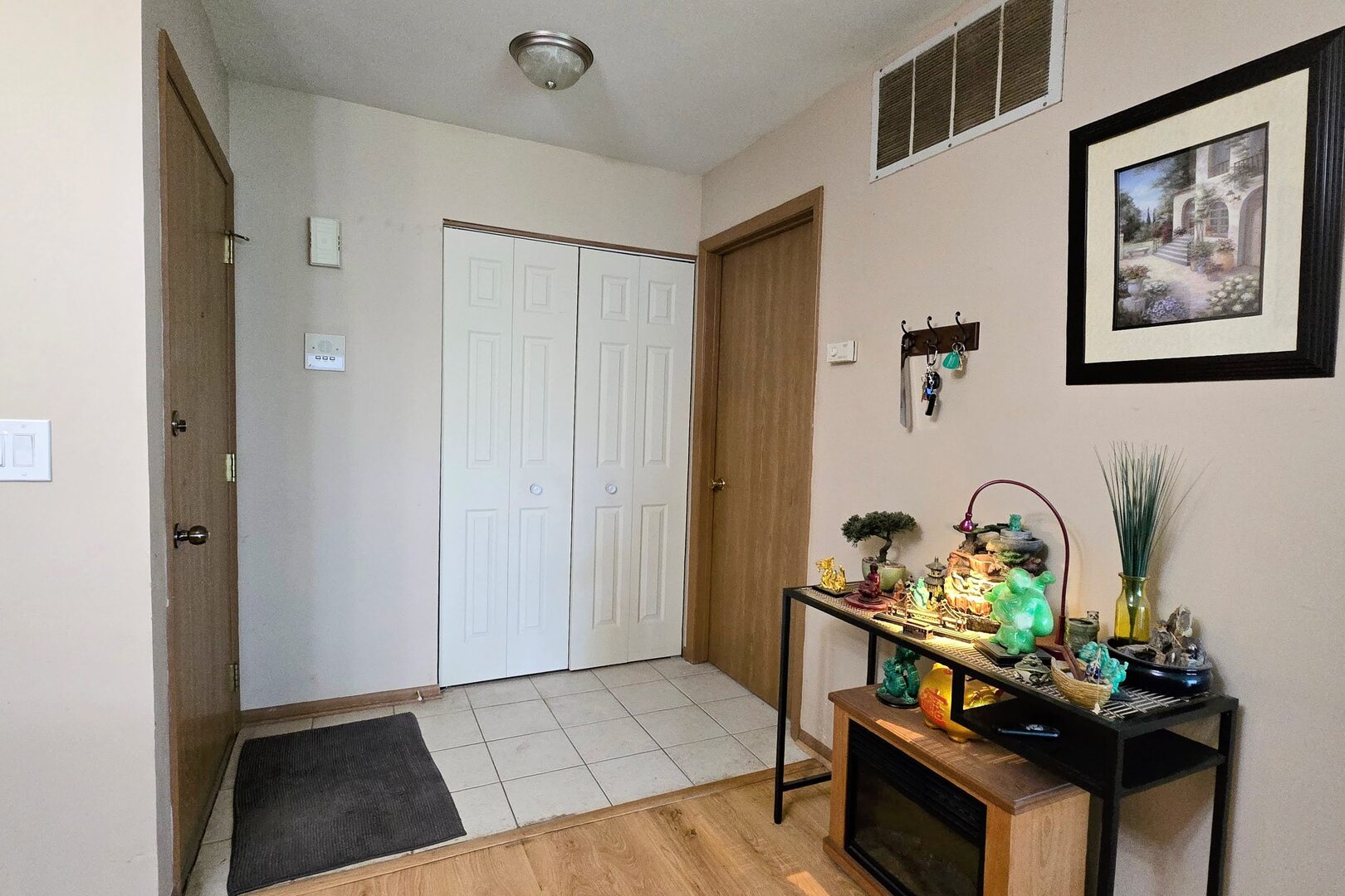 1338 Stratford Drive 1338