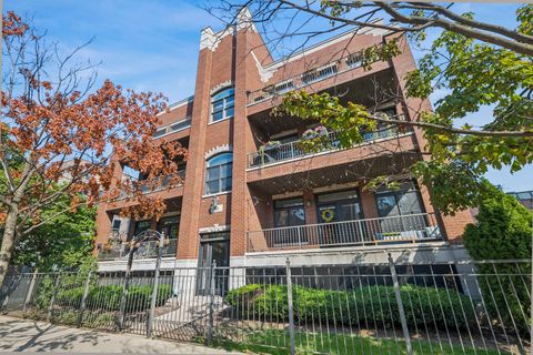 Photo of 453 N May Street #2N, Chicago, IL 60642 (MLS # 12481325)
