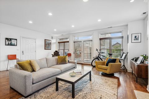 Tiny photo for 453 N May Street #2N, Chicago, IL 60642 (MLS # 12481325)