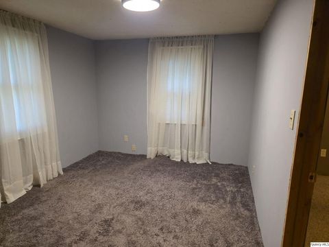 Tiny photo for 1717 N 4th St, Quincy, IL 62301 (MLS # 12449935)