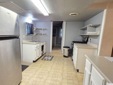 Tiny photo for 1717 N 4th St, Quincy, IL 62301 (MLS # 12449935)