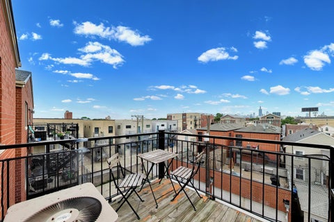 Tiny photo for 519 S Maplewood Avenue #4N, Chicago, IL 60612 (MLS # 12745351)