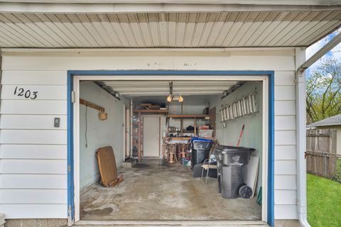 Tiny photo for 1203 Mount Vernon Drive, Bloomington, IL 61704 (MLS # 12623942)