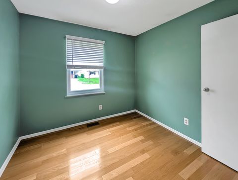 Tiny photo for 1203 Mount Vernon Drive, Bloomington, IL 61704 (MLS # 12623942)