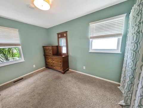 Tiny photo for 1203 Mount Vernon Drive, Bloomington, IL 61704 (MLS # 12623942)