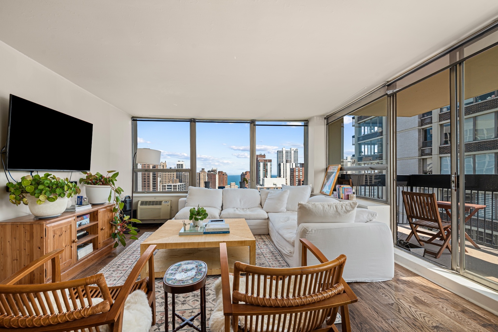 1360 N SANDBURG Terrace 2301