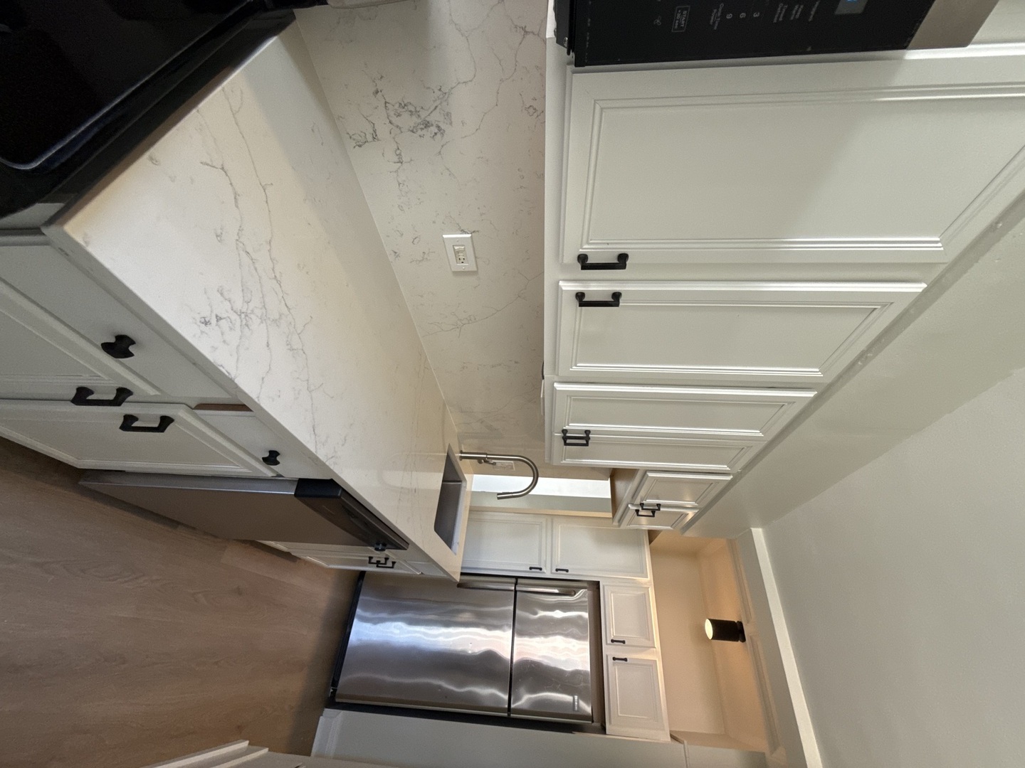 1211 N LASALLE Street 901