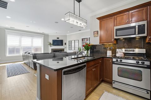 Tiny photo for 2801 N Oakley Avenue #202, Chicago, IL 60618 (MLS # 12471778)