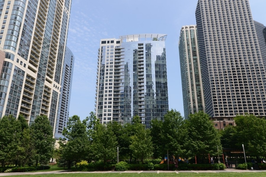 201 N Westshore Drive 2608