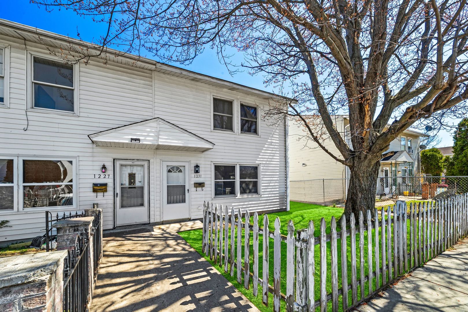 1231 Tobin Court