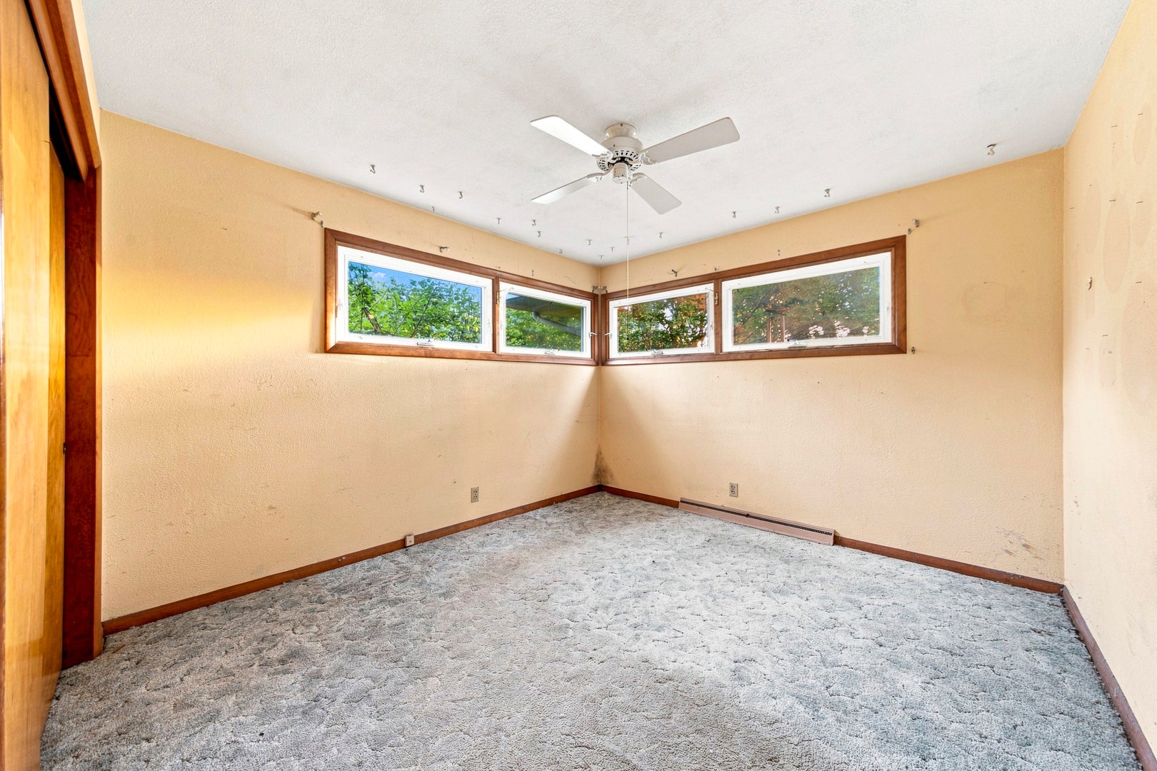914 Murphy Drive