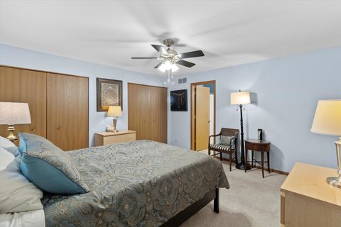 Tiny photo for 1017 Brookdale Drive, Carpentersville, IL 60110 (MLS # 12522275)