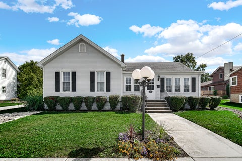 Photo of 624 S Hamilton Street, Lockport, IL 60441 (MLS # 12764056)
