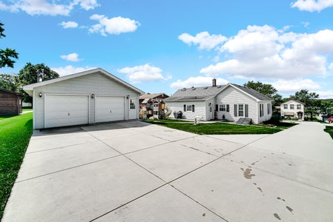 Tiny photo for 624 S Hamilton Street, Lockport, IL 60441 (MLS # 12764056)