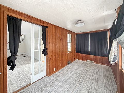 Tiny photo for 727 E Garden Street, Freeport, IL 61032 (MLS # 12467747)