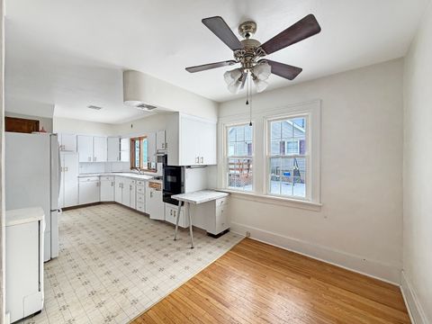 Tiny photo for 727 E Garden Street, Freeport, IL 61032 (MLS # 12467747)