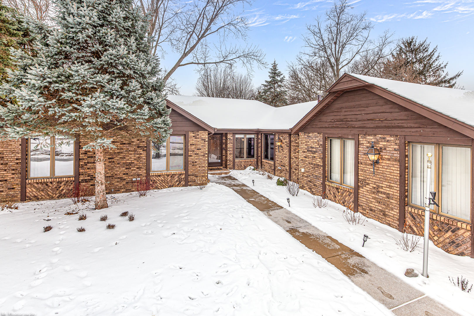 6729 W Menominee Parkway