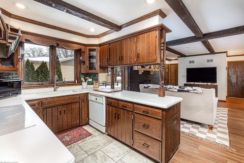 Tiny photo for 6729 W Menominee Parkway, Palos Heights, IL 60463 (MLS # 12577443)