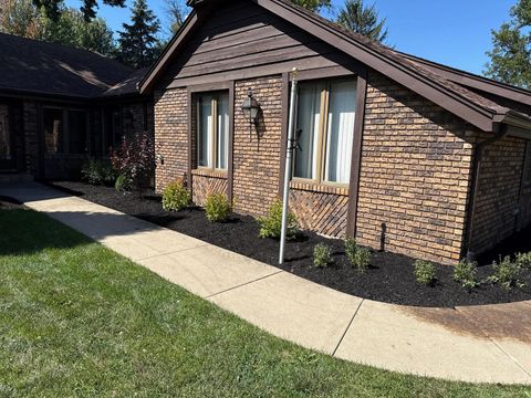 Tiny photo for 6729 W Menominee Parkway, Palos Heights, IL 60463 (MLS # 12577443)