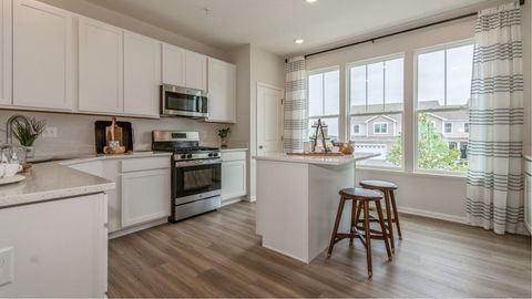 Tiny photo for 25658 W Yorkshire Drive, Plainfield, IL 60544 (MLS # 12426973)