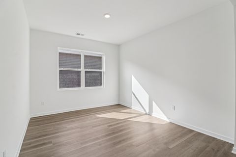 Tiny photo for 2526 Redwood Trail, Wonder Lake, IL 60097 (MLS # 12493173)