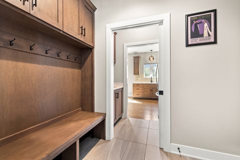 Tiny photo for 333 W Potomac Avenue, Lombard, IL 60148 (MLS # 12504901)