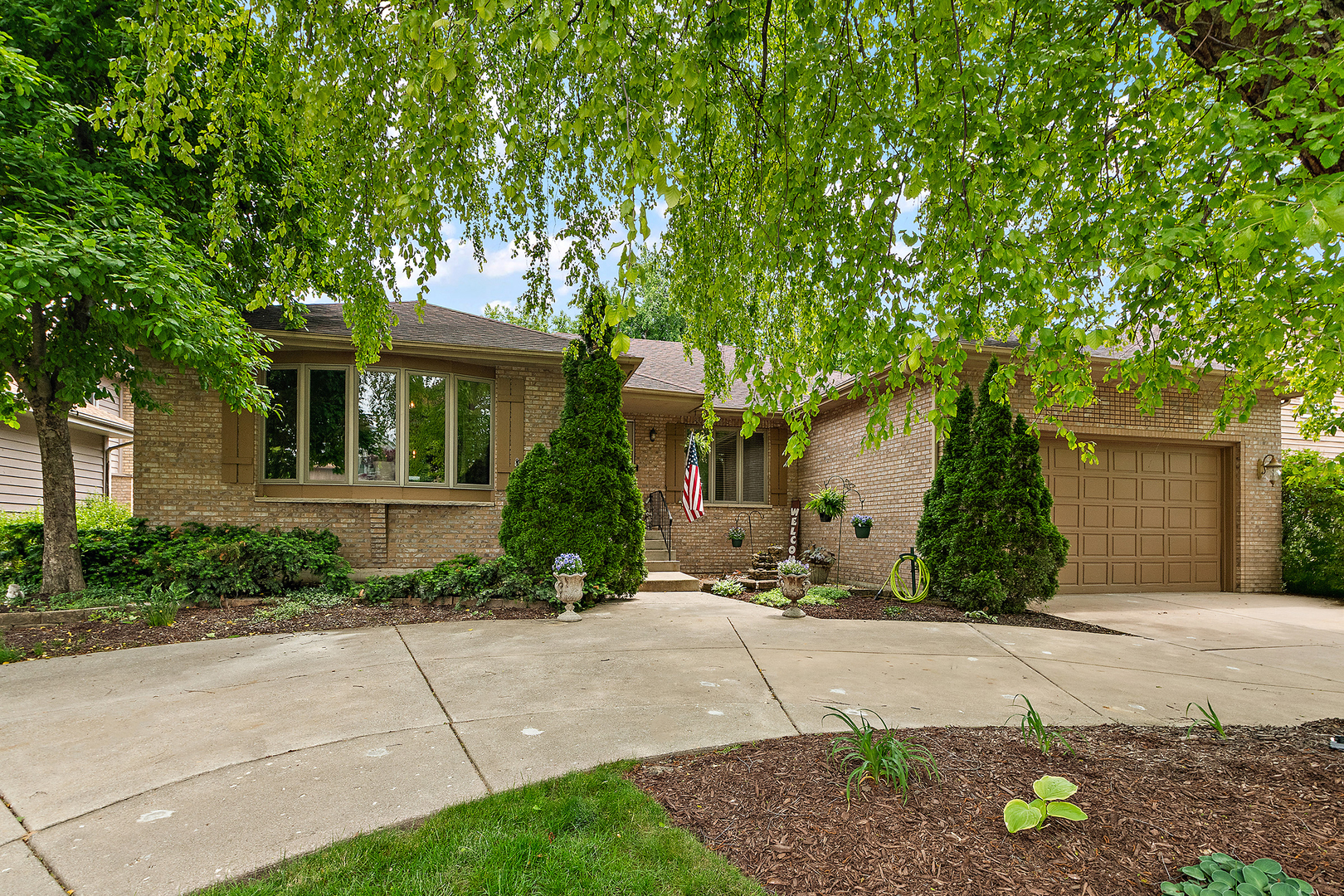 437 N Kevin Drive