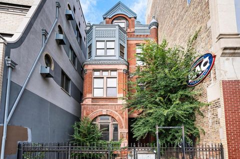 2050 W North Avenue 1 Chicago IL 60647