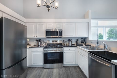 Tiny photo for 2246 Margaret Drive, Montgomery, IL 60538 (MLS # 12741191)