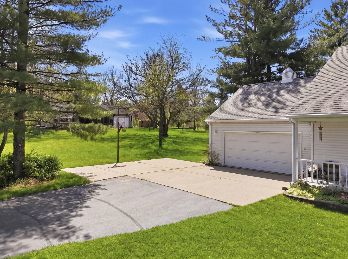 405 Mississippi Drive