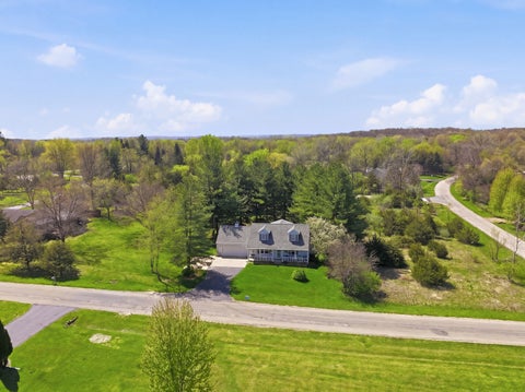 Tiny photo for 405 Mississippi Drive, Dixon, IL 61021 (MLS # 12619279)